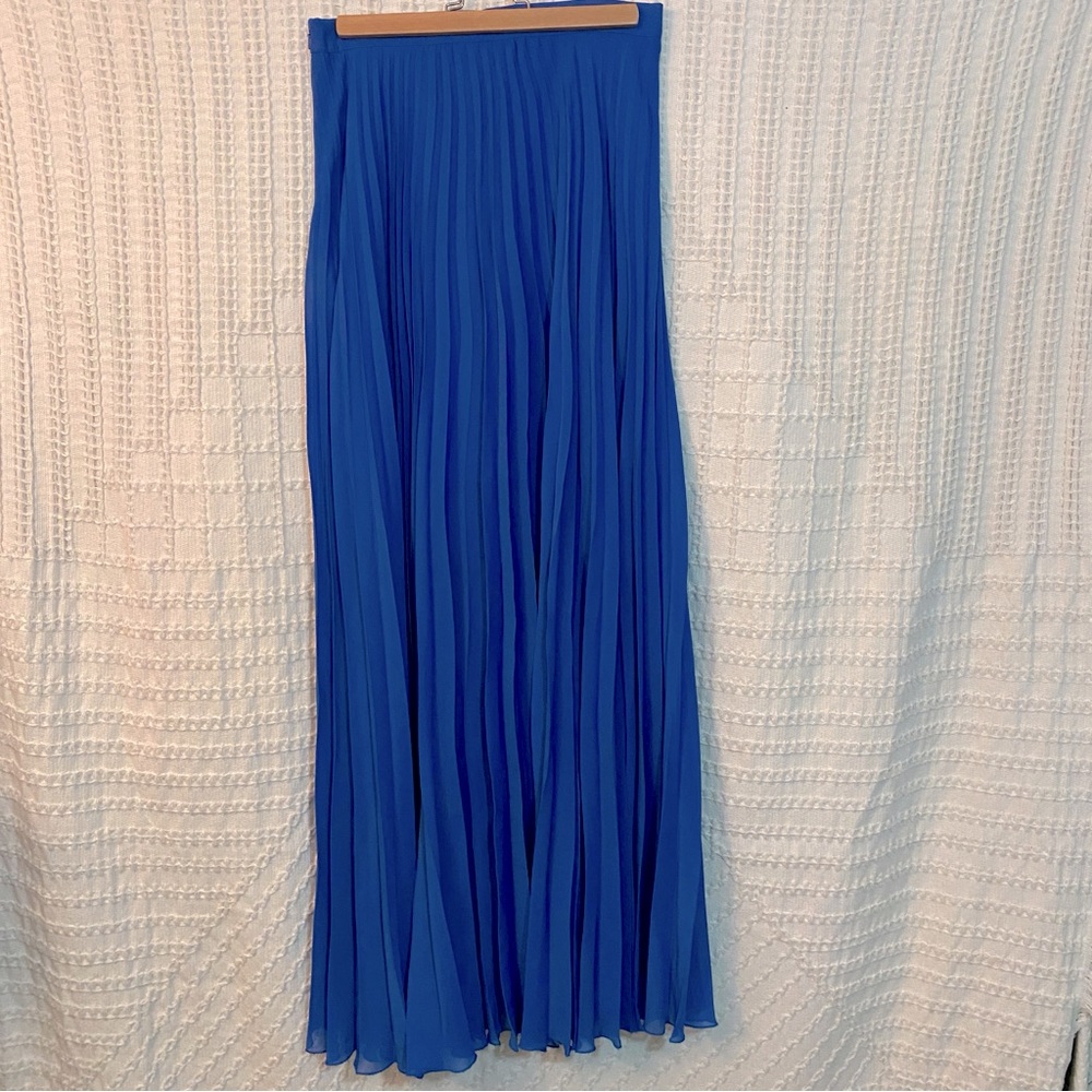 Bebe Royal Blue Pleated Maxi Skirt | size: S